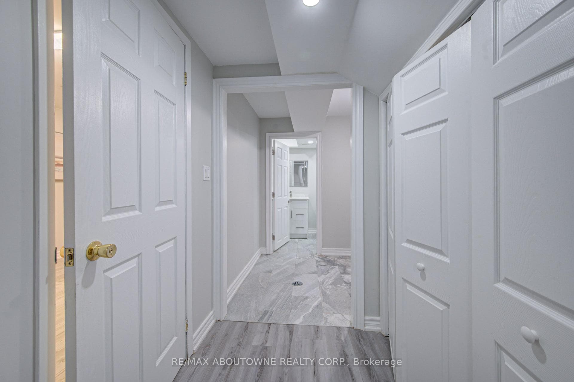 1140 Avondale Drive photo 27