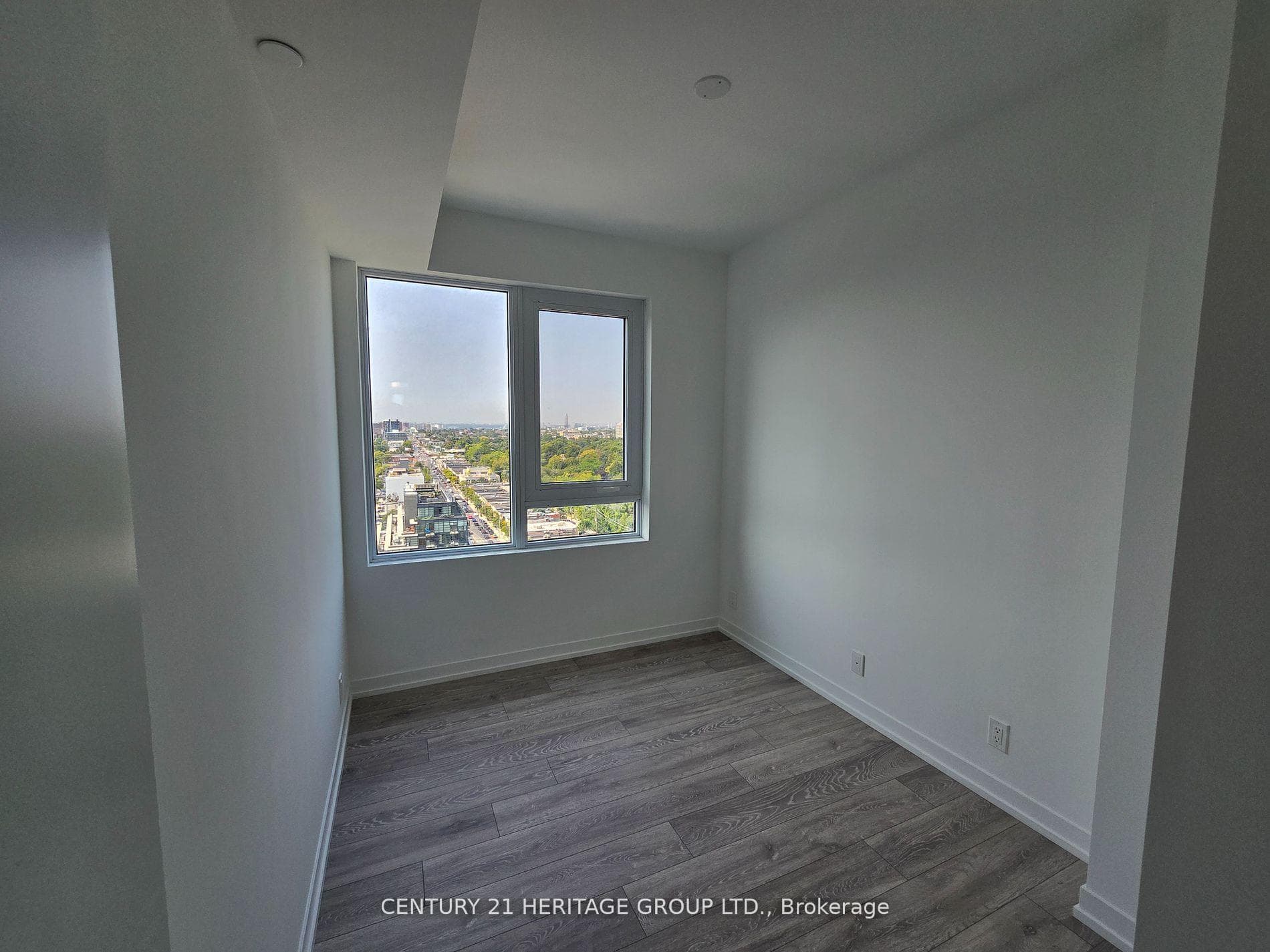 2020 Bathurst Street Unit 1805 photo 33
