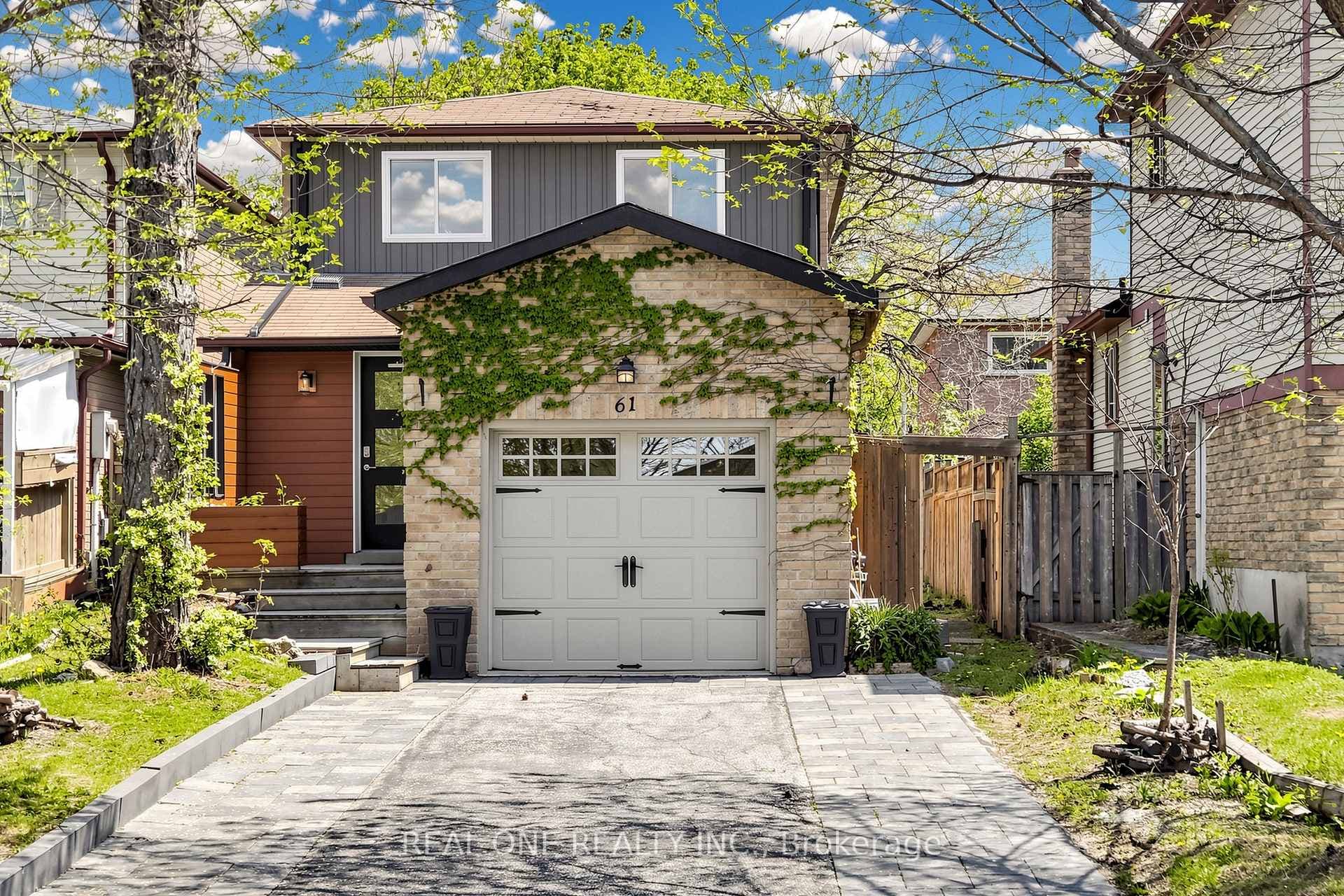 61 Marlow Crescent photo 2