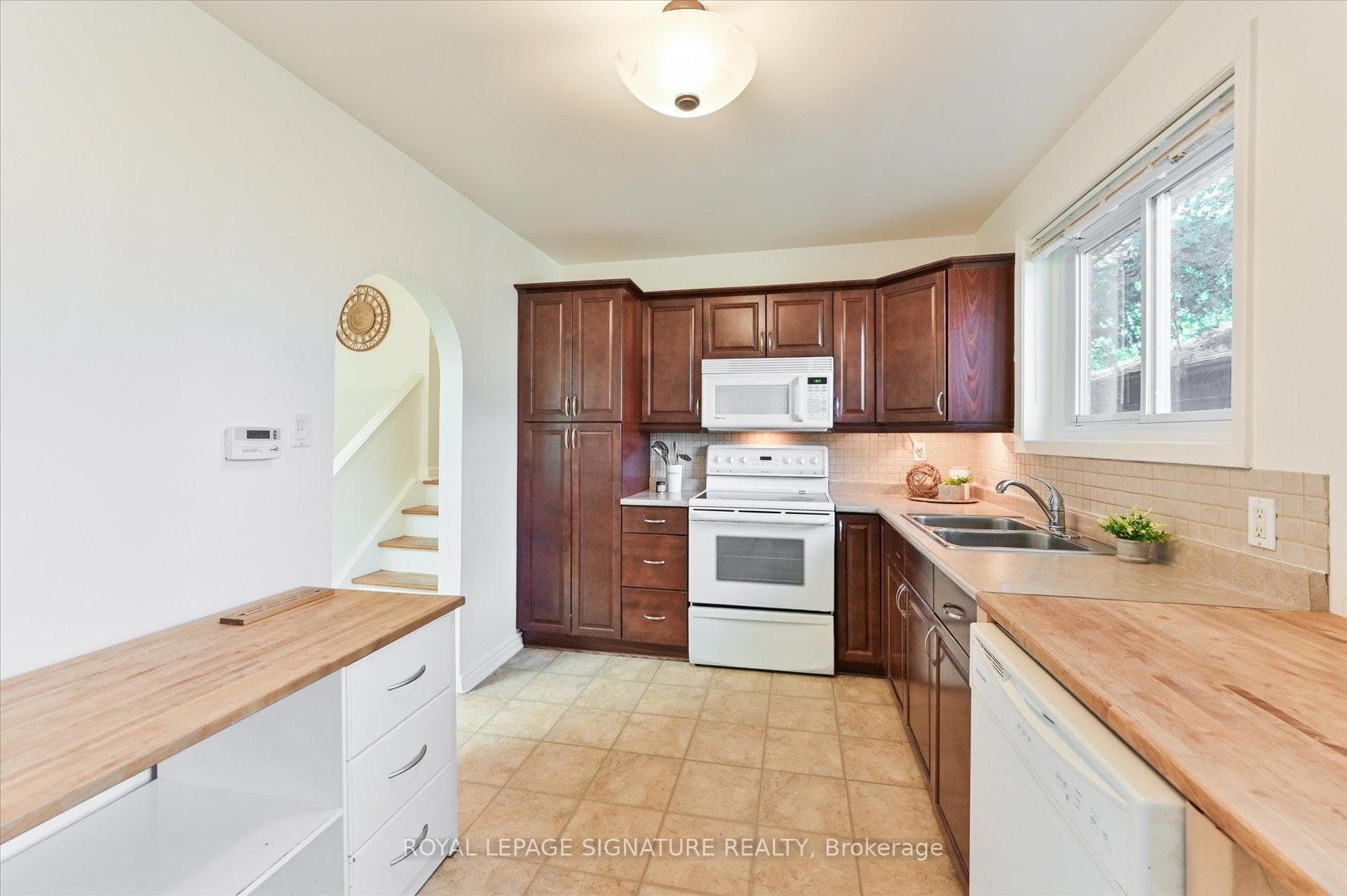 101 Murray Drive photo 9