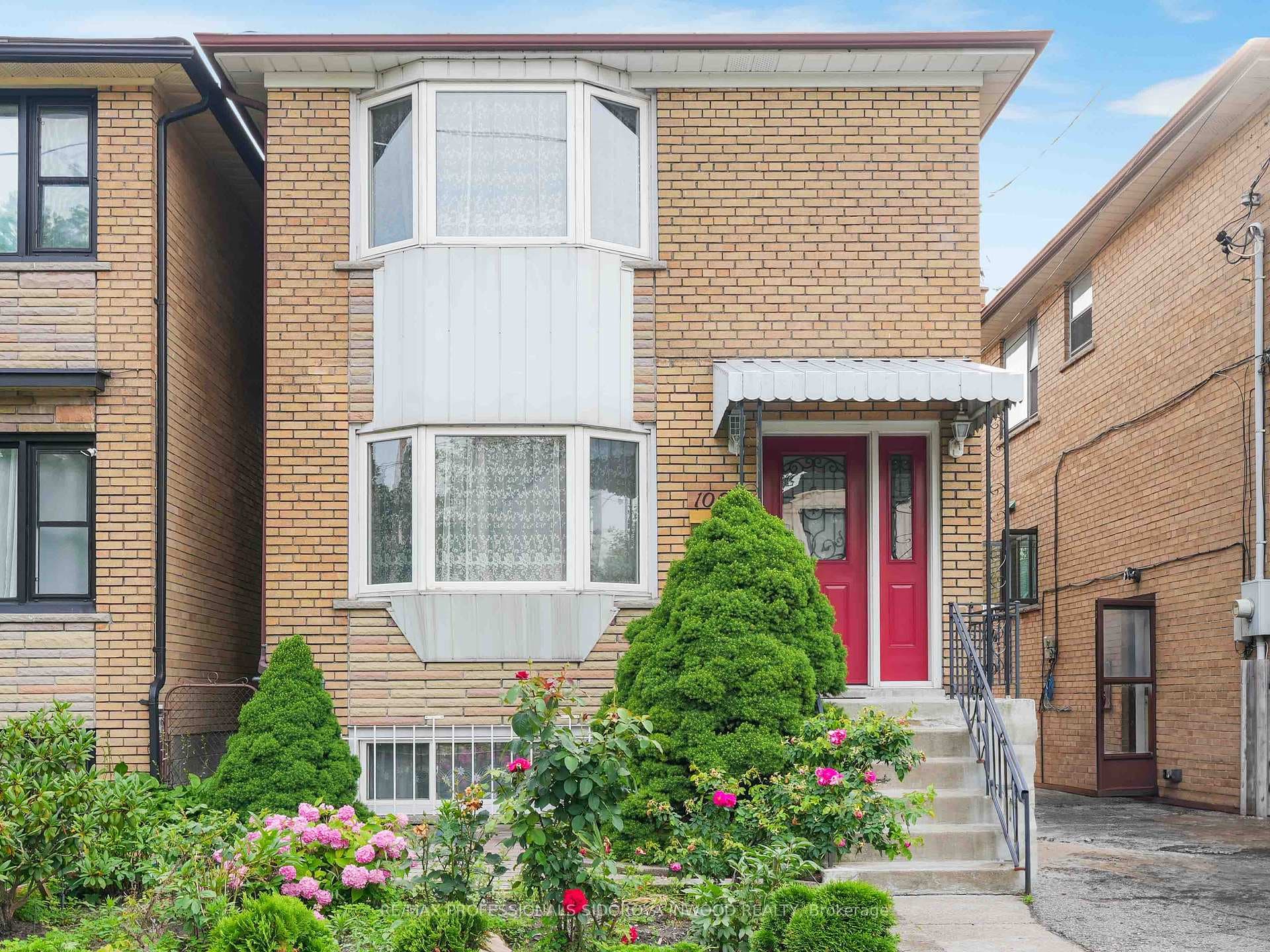 100 Beresford Avenue photo 1