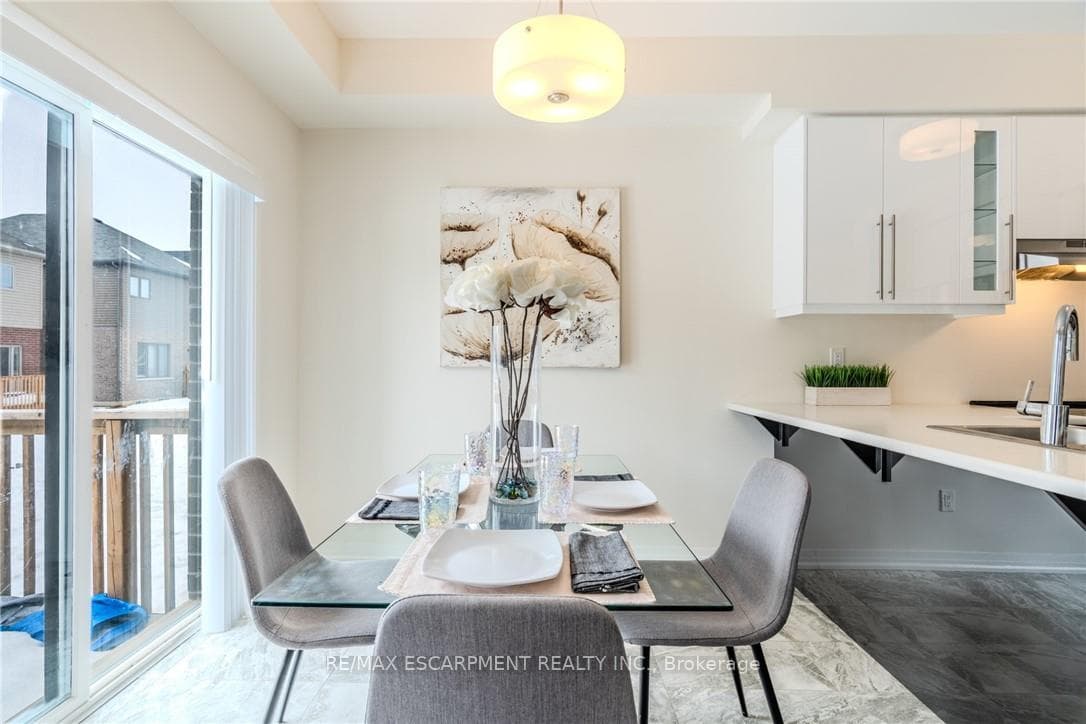 21 BOWERY Road photo 15