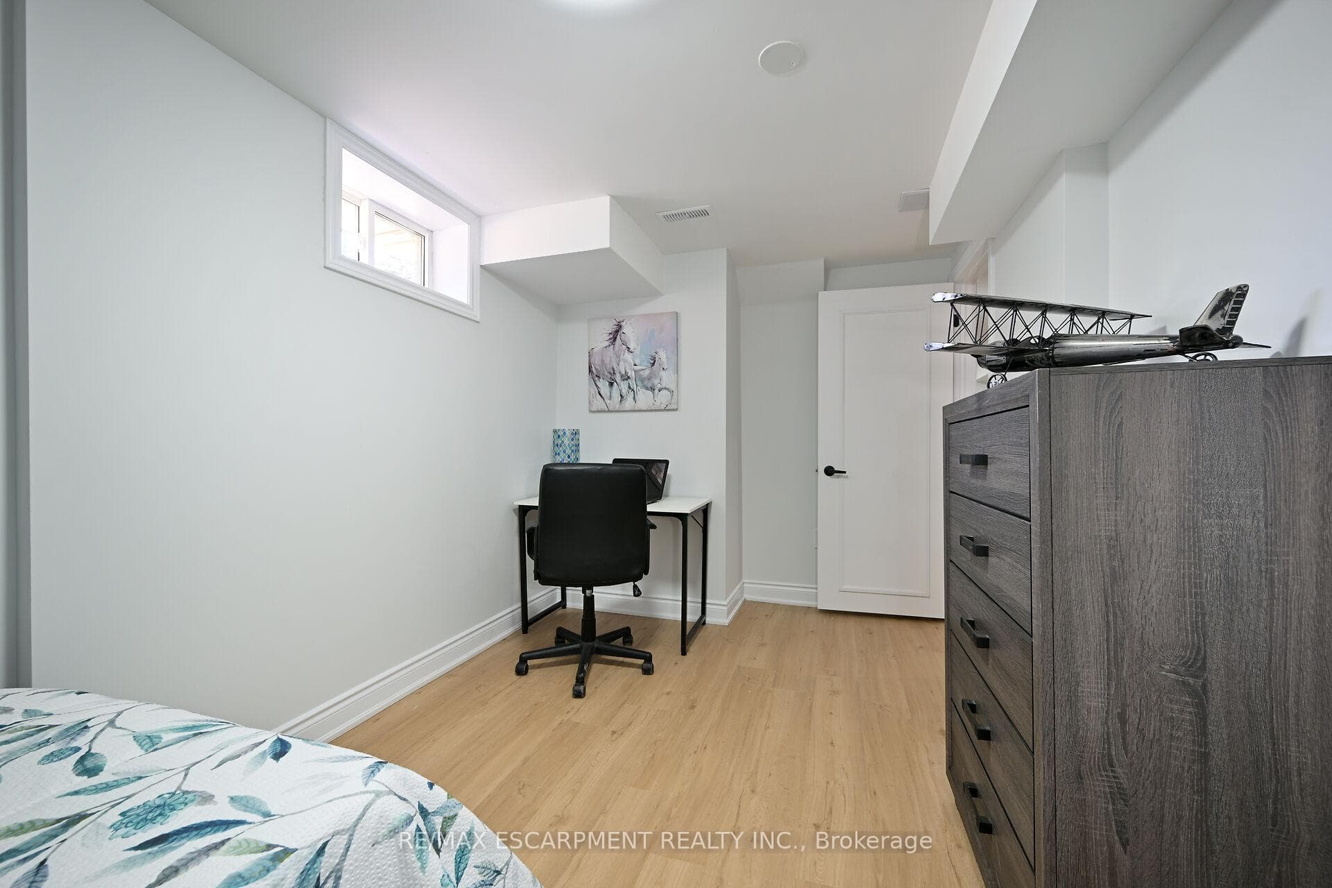 4 Passmore Street photo 34