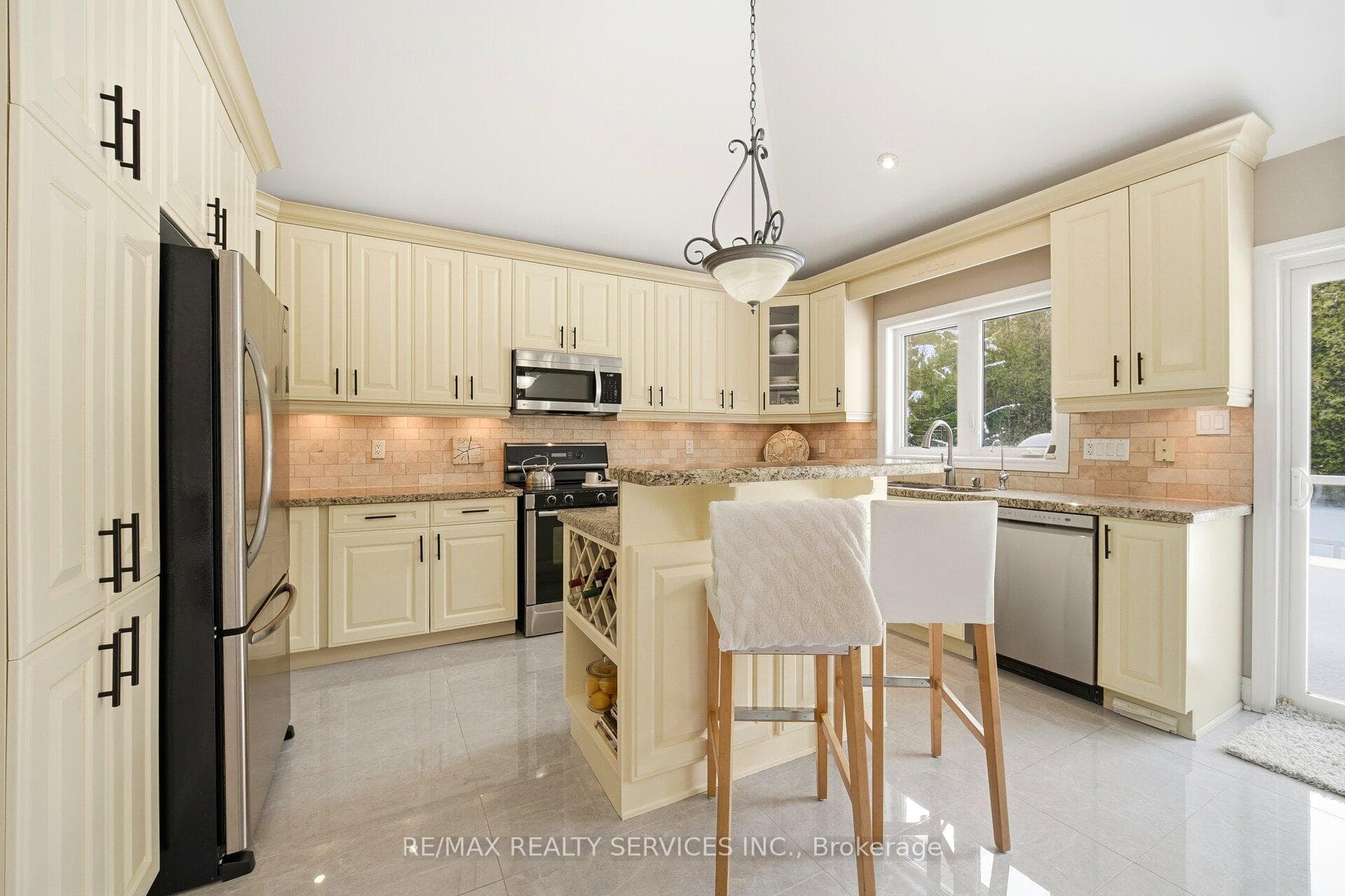 47 Brookhaven Crescent photo 18
