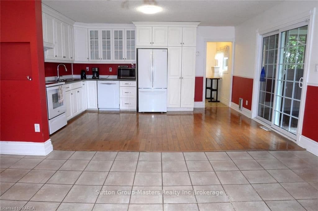 2916 PRINCESS Street photo 13