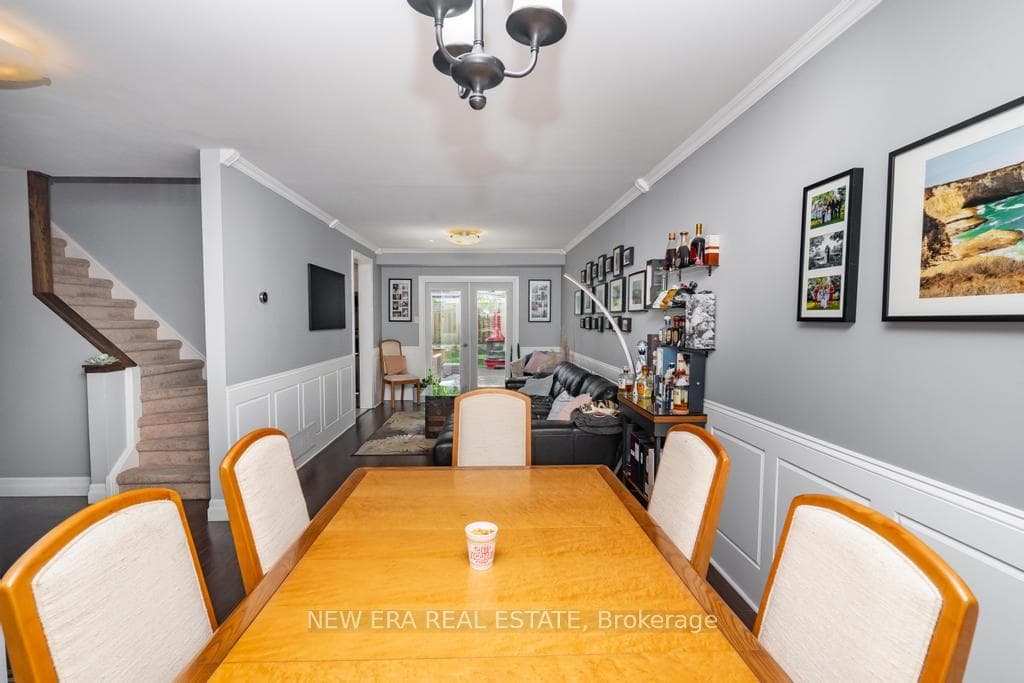 6304 Martel Court photo 3