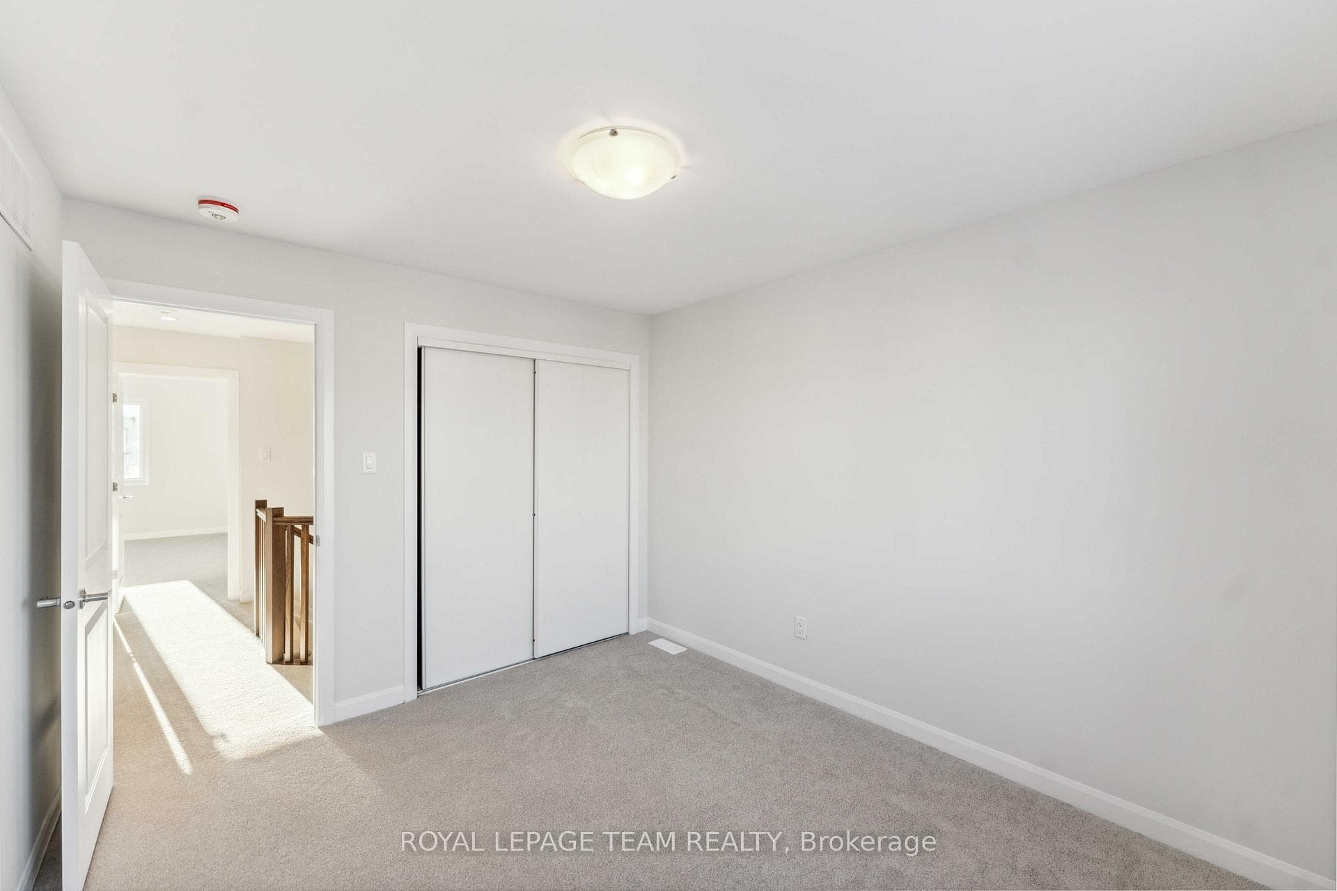 321 ESTABLISH Avenue photo 18