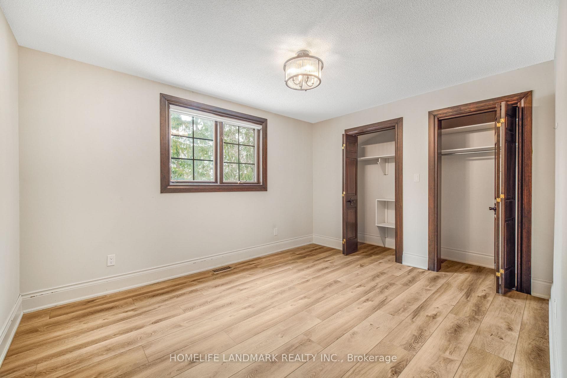 10505 Niagara River Parkway photo 32