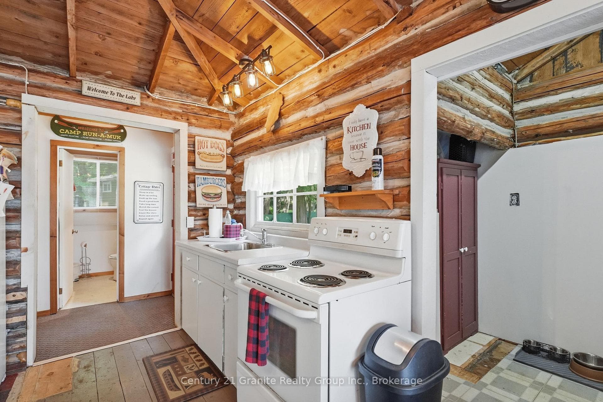 1163 REYNOLDS Road photo 10