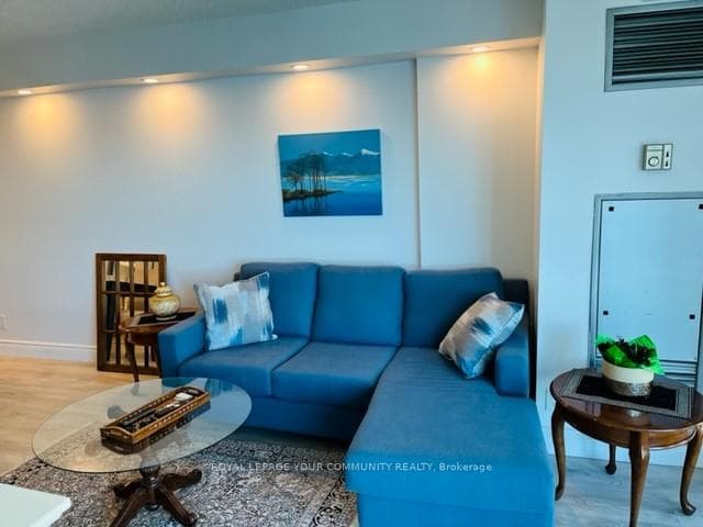77 Harbour Square Unit 2804 photo 2
