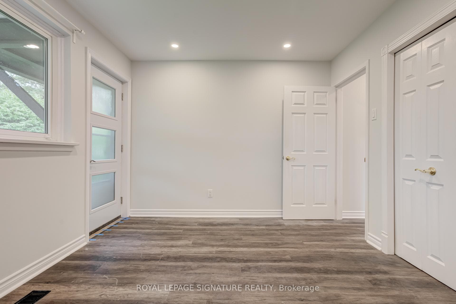 144 Willow Lane Unit Main photo 25