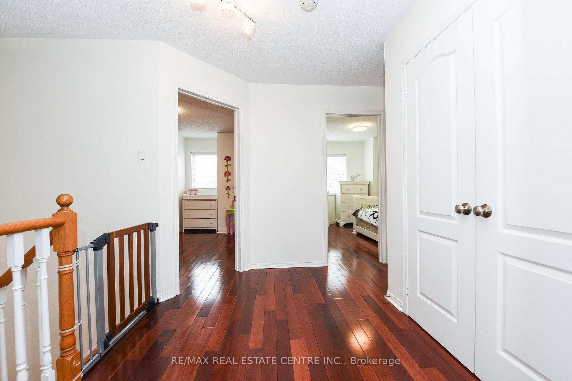 5223 Fairford Crescent Unit 8 photo 20