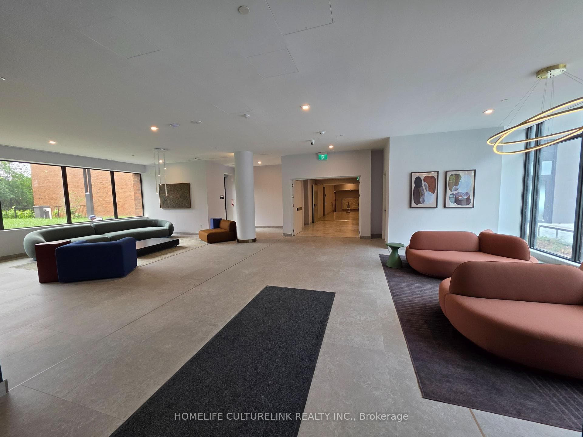 1 Quarrington Lane Unit 3017 photo 2