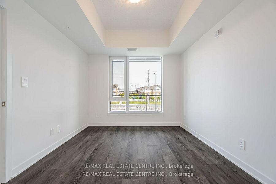 1440 Clarriage Court Unit 210 photo 14
