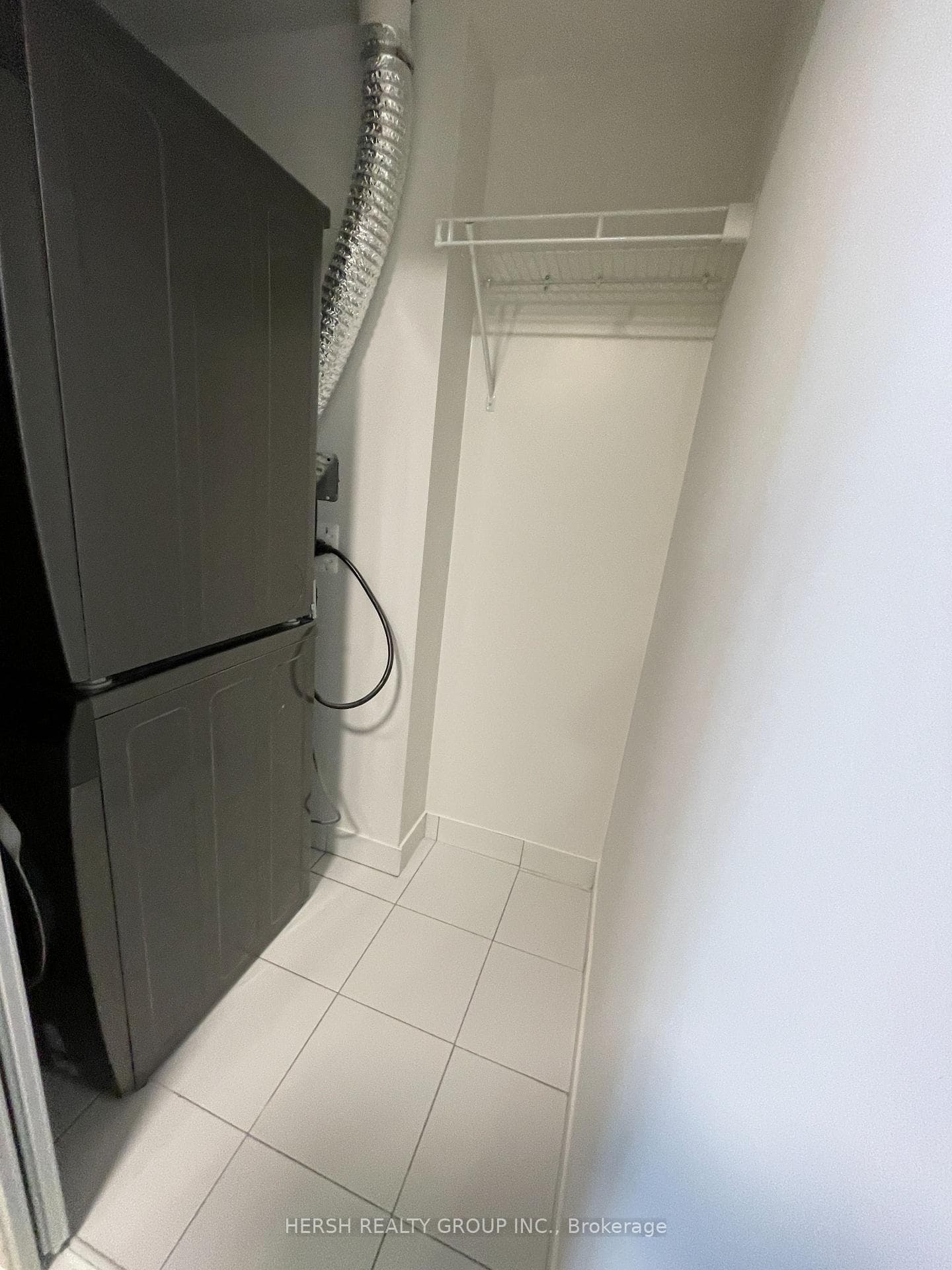 20 Meadowglen Place Unit 1608 photo 7