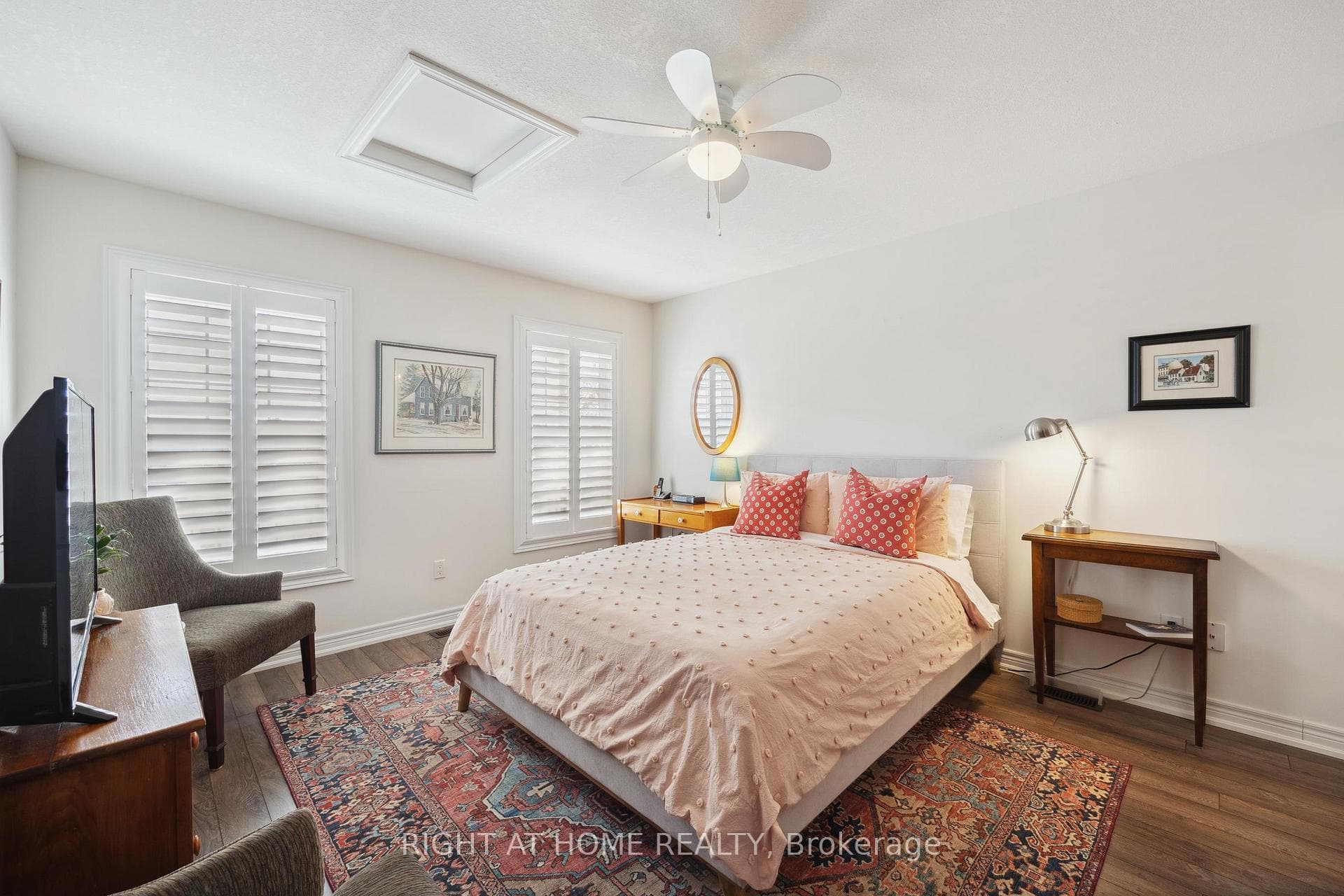 274 Strachan Street photo 25