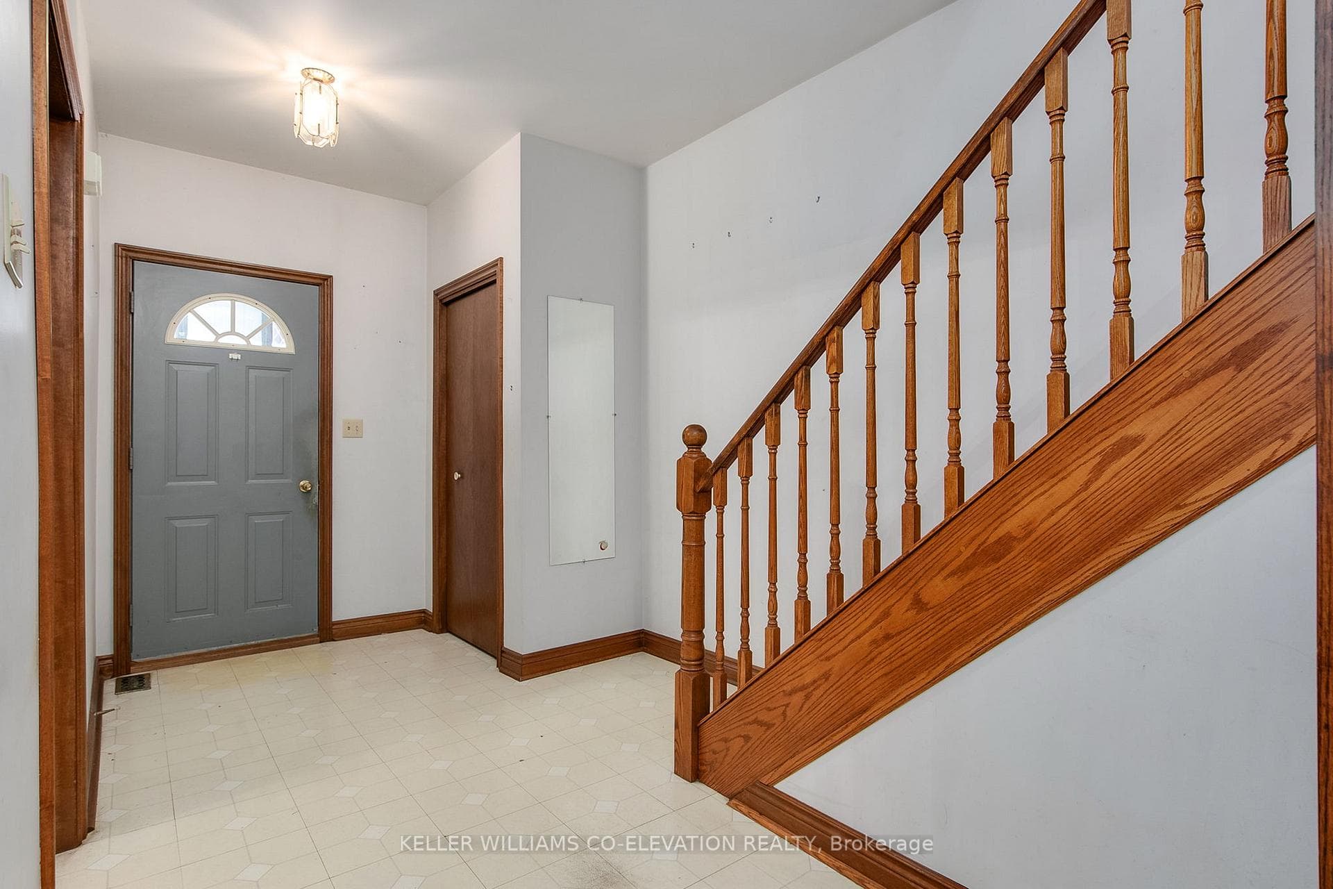 54 Hounslow Heath Road photo 7