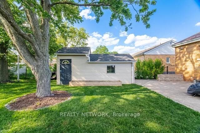 622 Upper Sherman Avenue photo 48