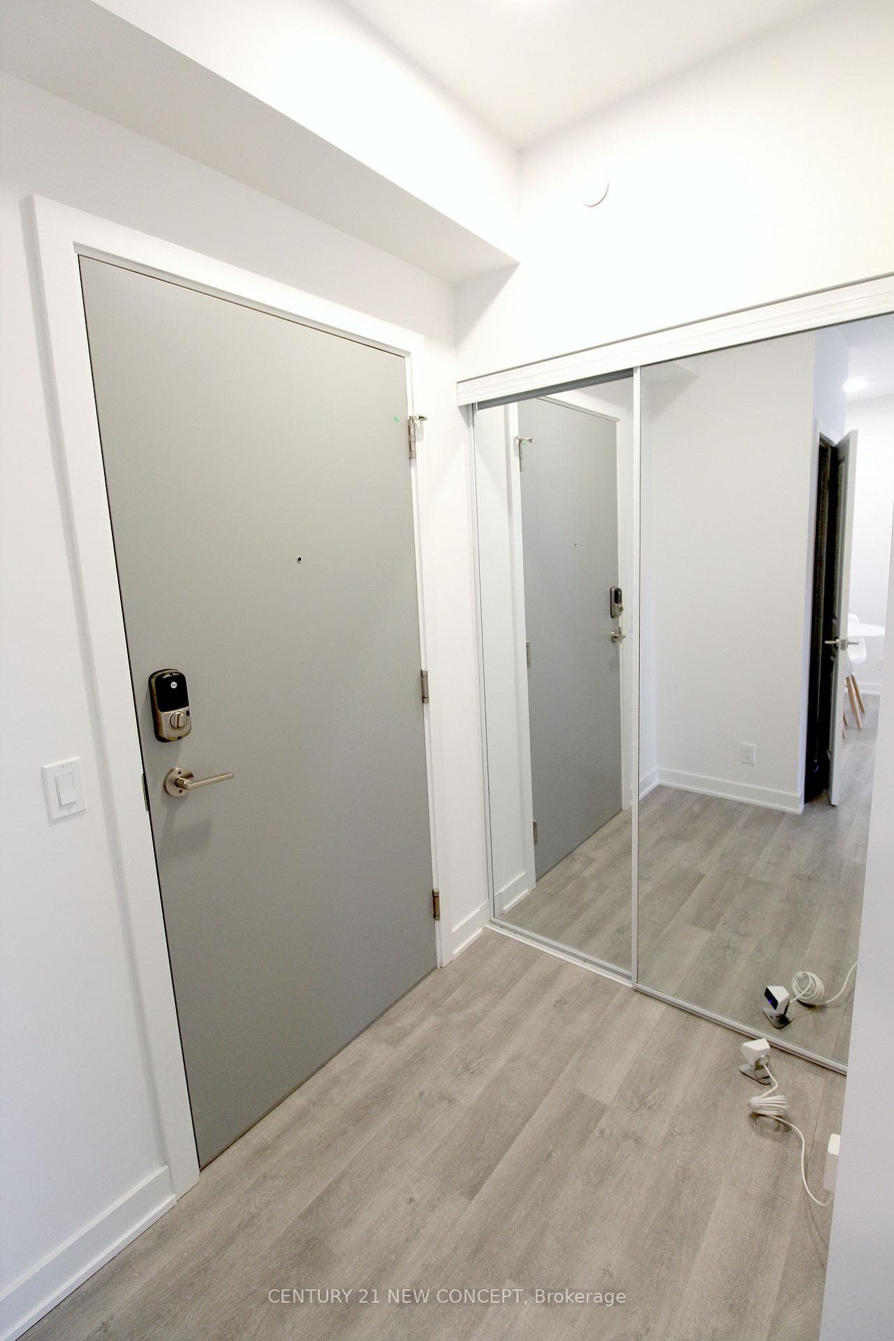30 Upper Mall Way Unit 1907 photo 14