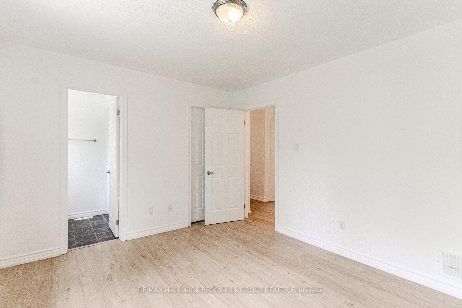 32 54th Street Unit Upper photo 7
