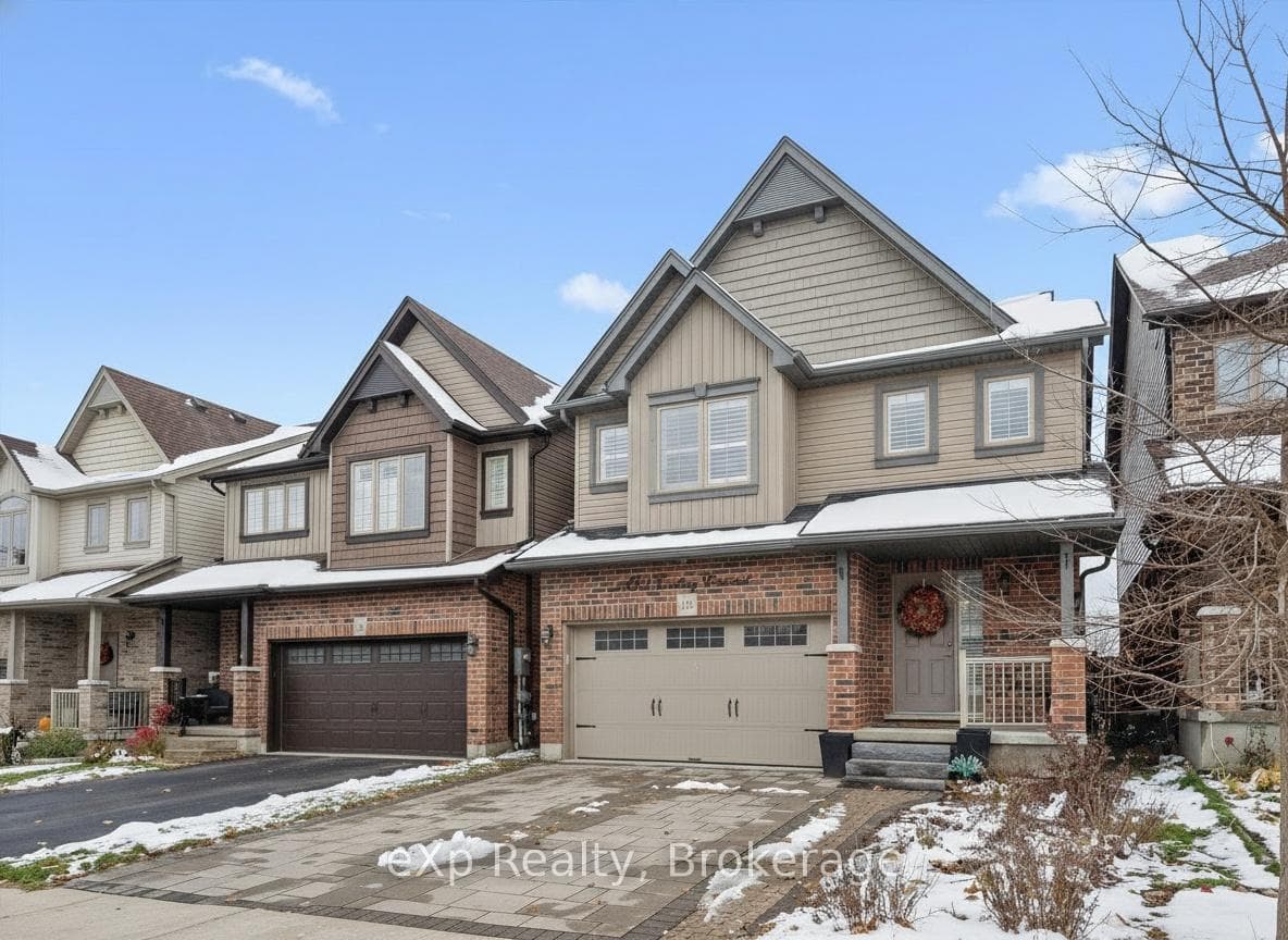 139 Couling Crescent photo 1