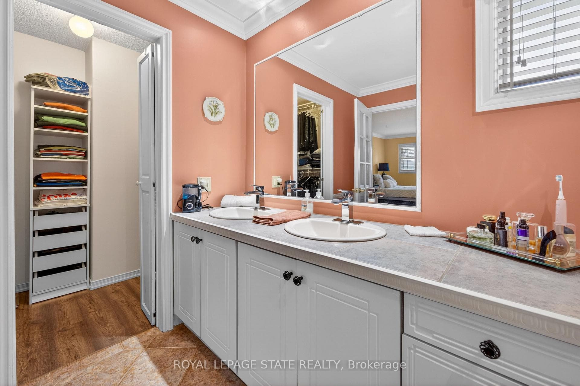 3086 Swansea Drive photo 27