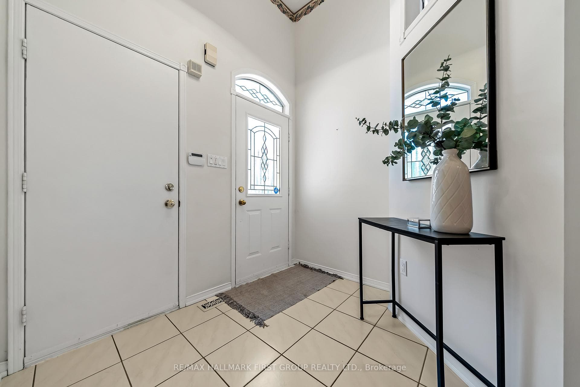 22 Waring Avenue photo 9