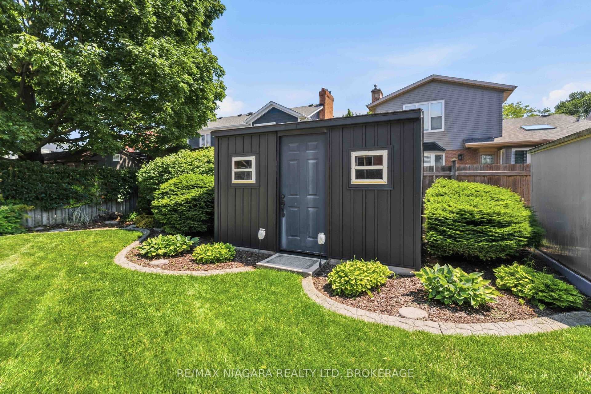 18 Courtleigh Road photo 41