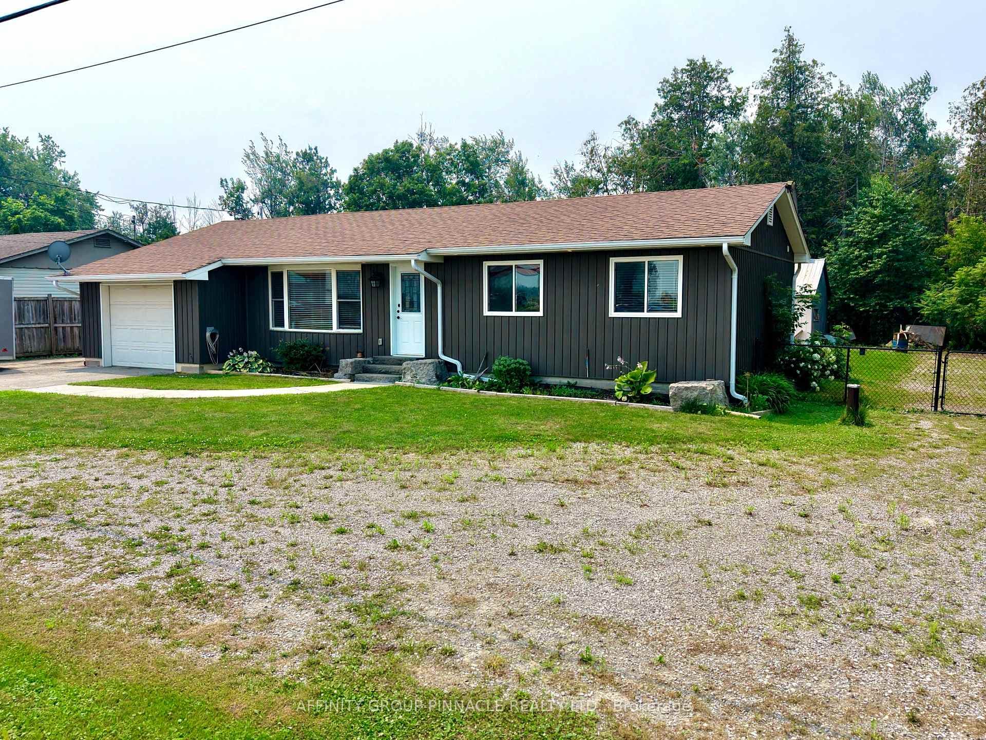 367 Angeline Street photo 2