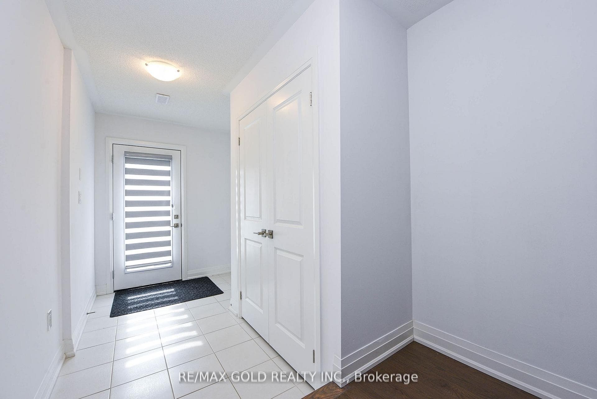 48 Windtree Way photo 6