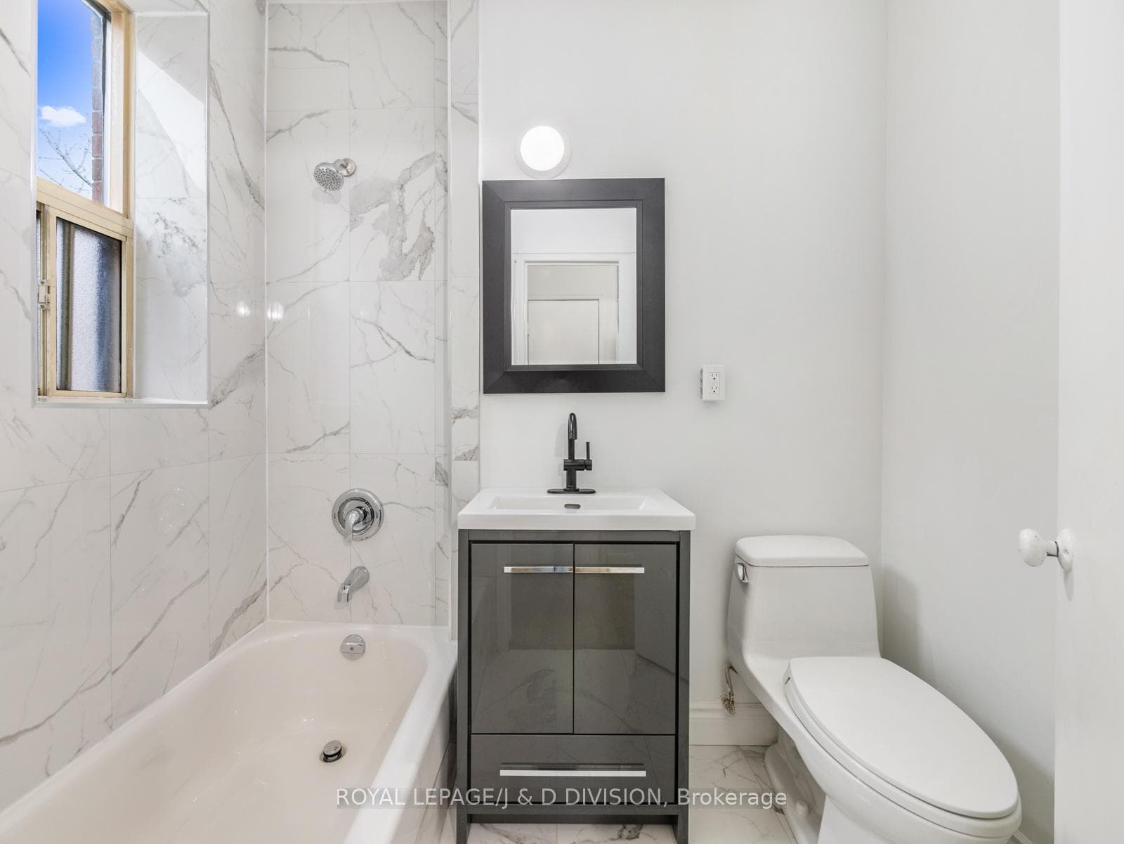 4 Pc Bathroom