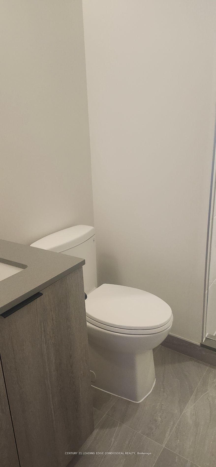 181 Sterling Road Unit 1018 photo 6