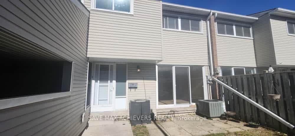 590 Millbank Drive Unit 10 photo 3