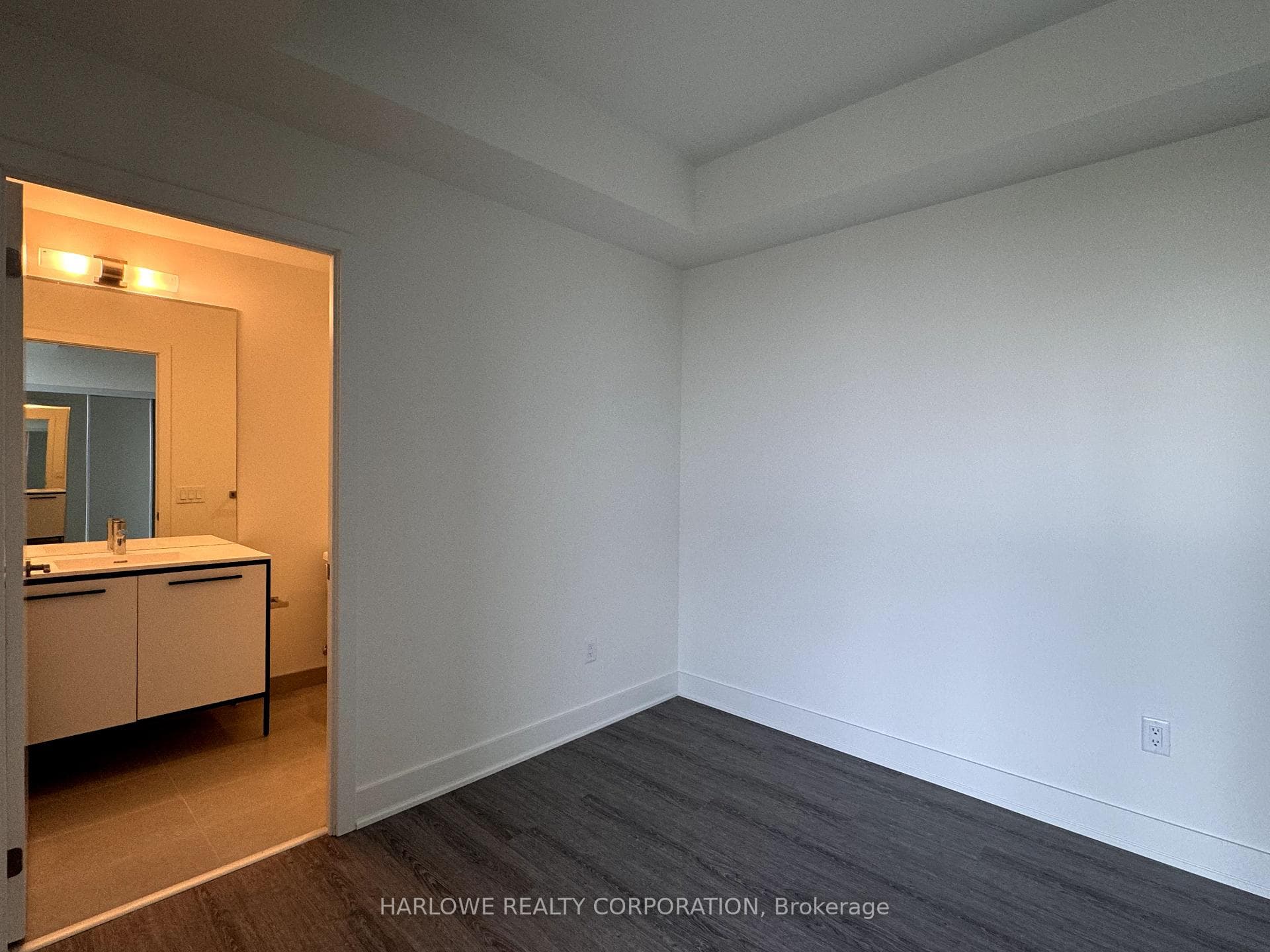 185 Deerfield Road Unit 1403 photo 24