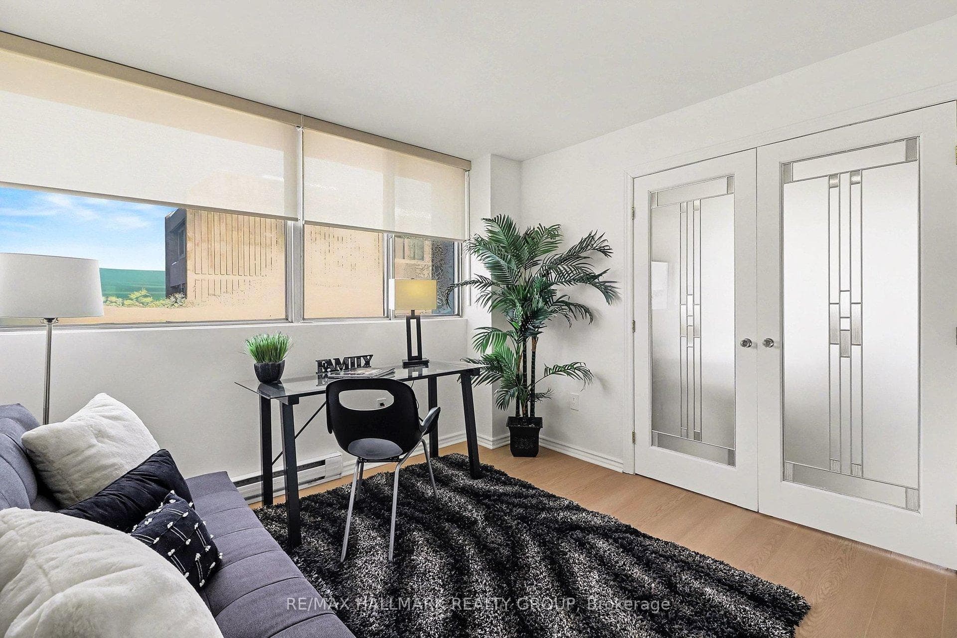 530 Laurier Avenue Unit PH2 photo 22