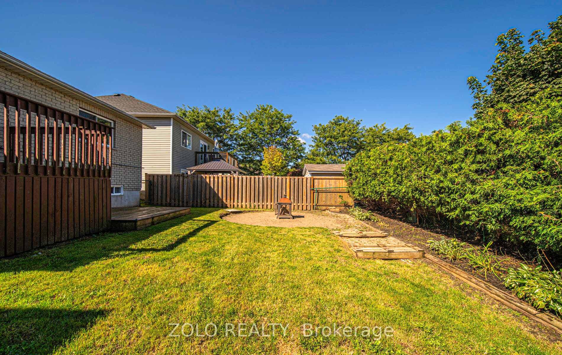 47 Steinway Dr Port Perry