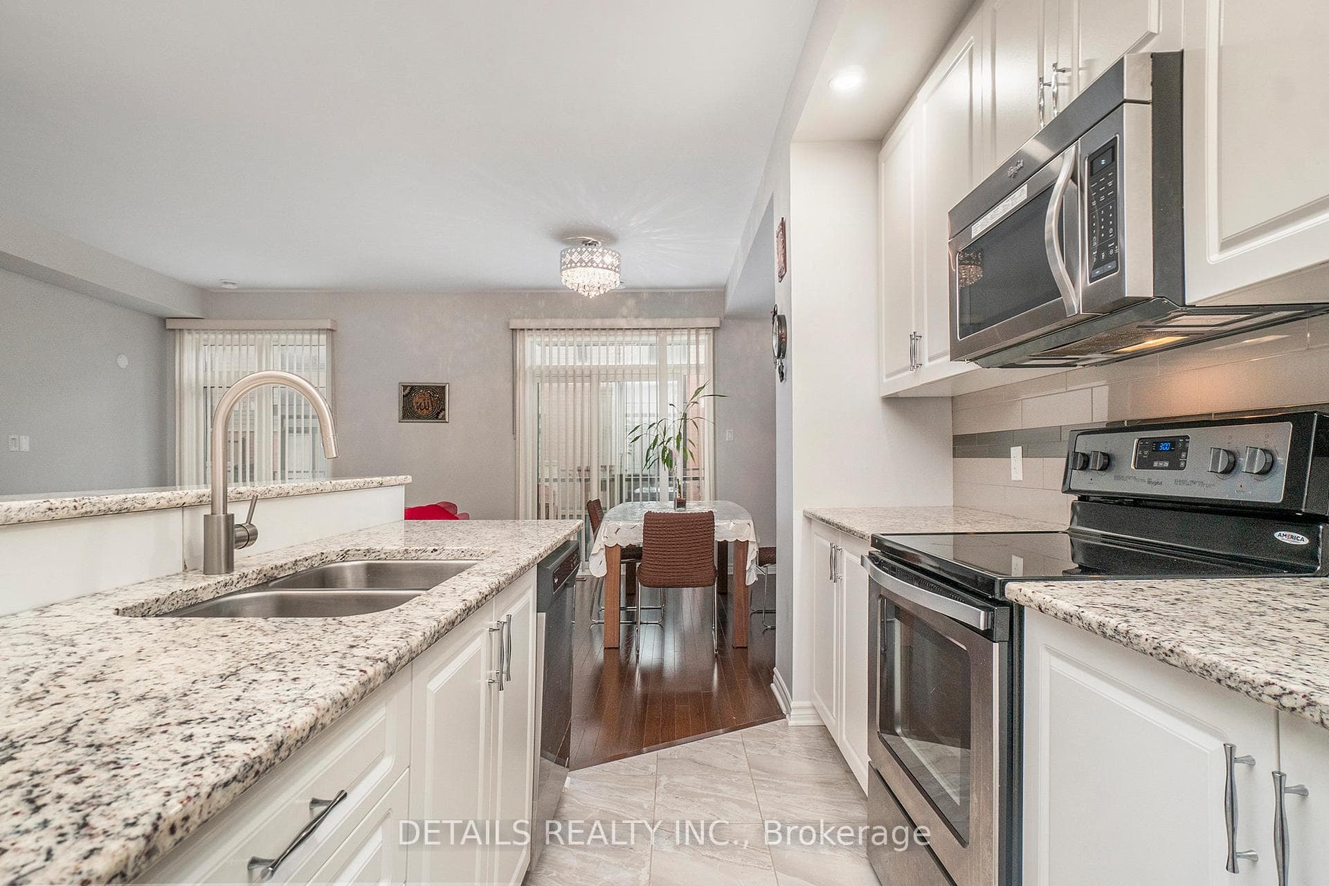 515 Chaperal Pvt N/A photo 16