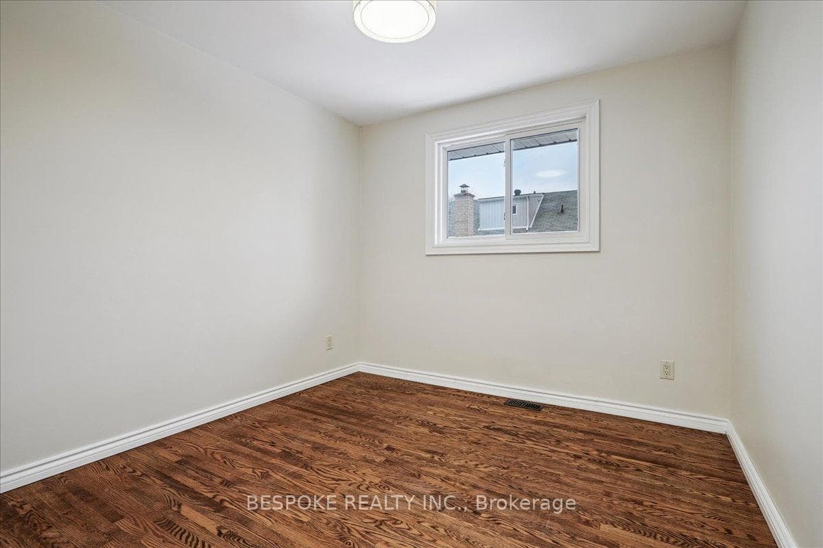 355 Oshawa Boulevard Unit 2nd Floor photo 21