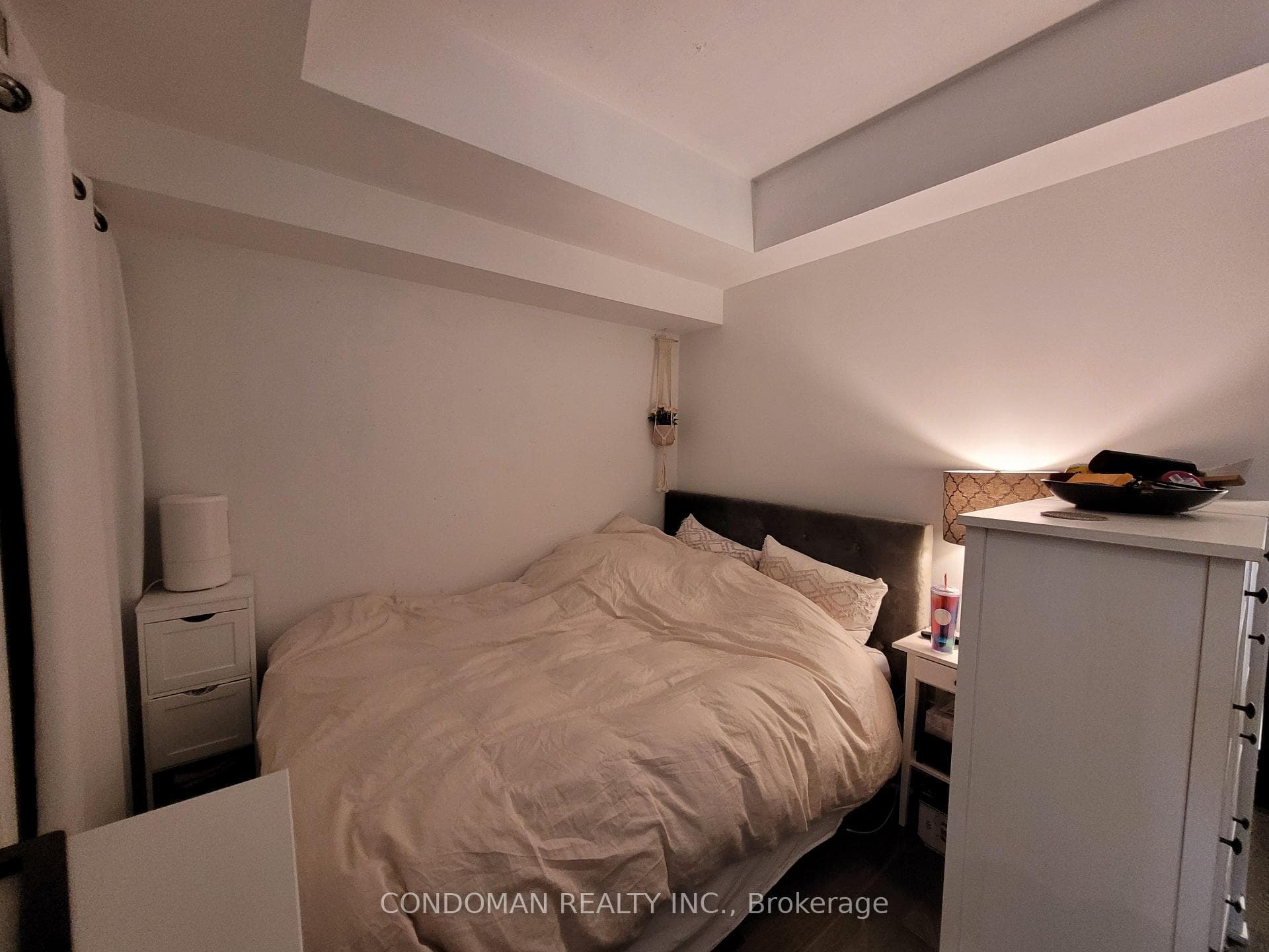 318 King Street Unit 201 photo 4