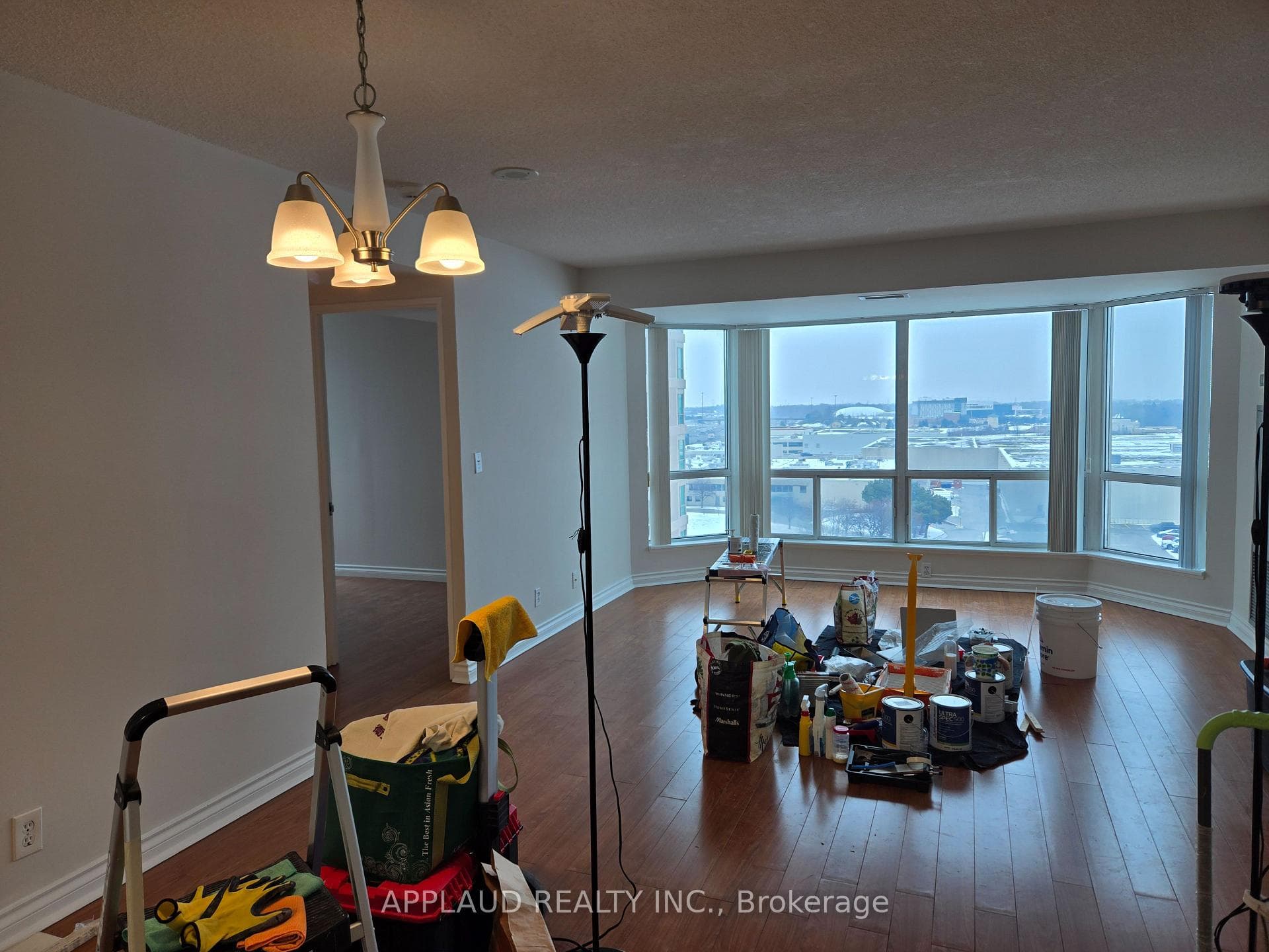 1 Lee Centre Drive Unit 1105 photo 1