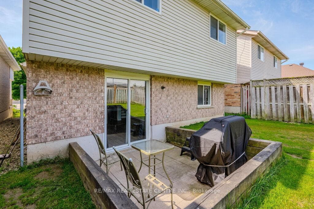 23 Appleton Drive photo 37