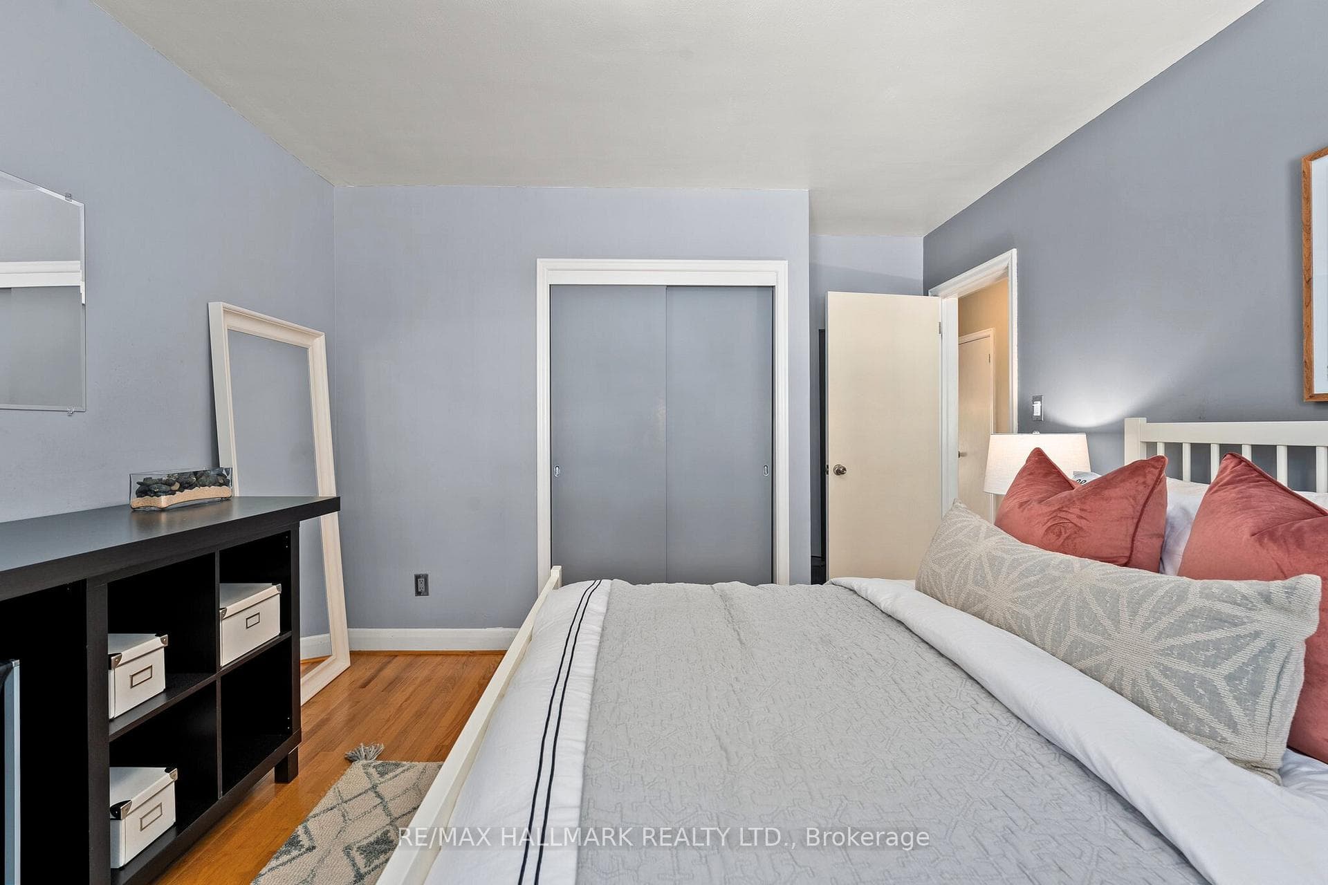 4 Panmure Crescent photo 14