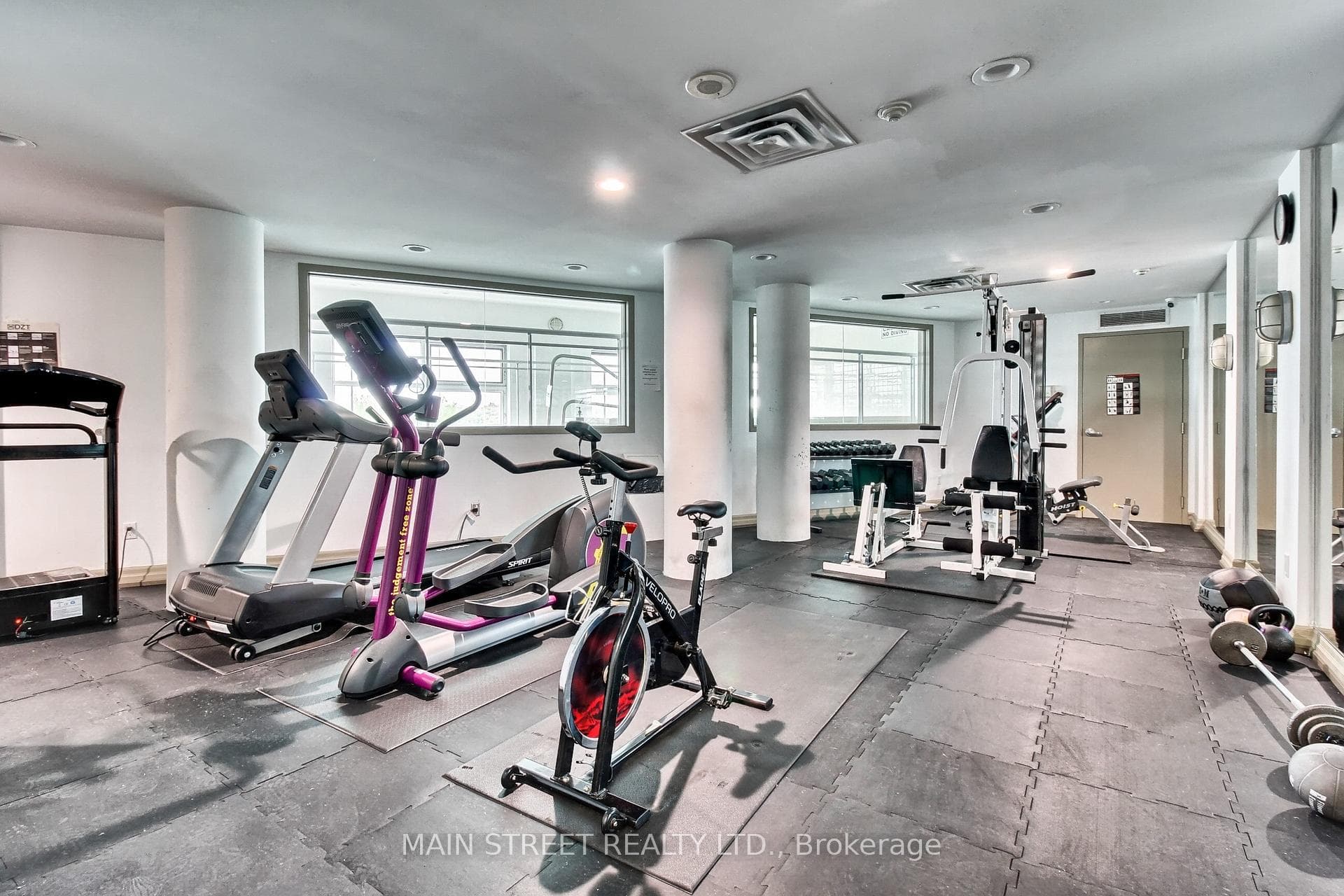 2067 Lake Shore Boulevard Unit 405 photo 28