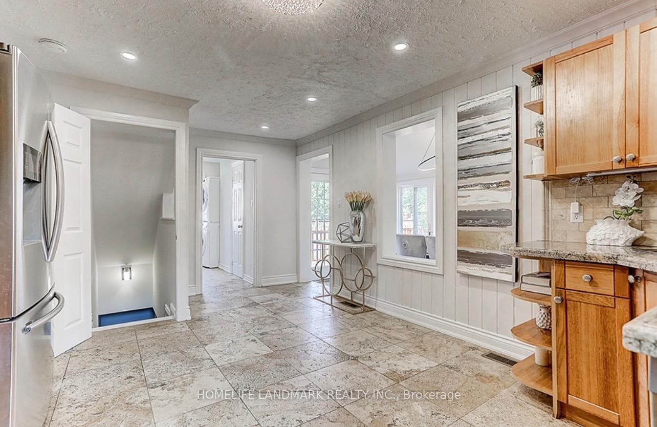 115 Crosby Avenue photo 30