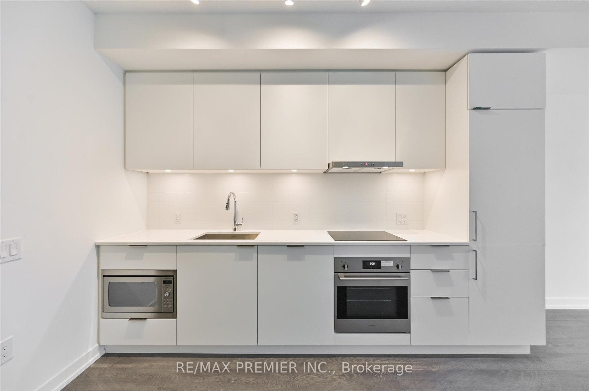 8 Olympic Garden Drive Unit S502 photo 8