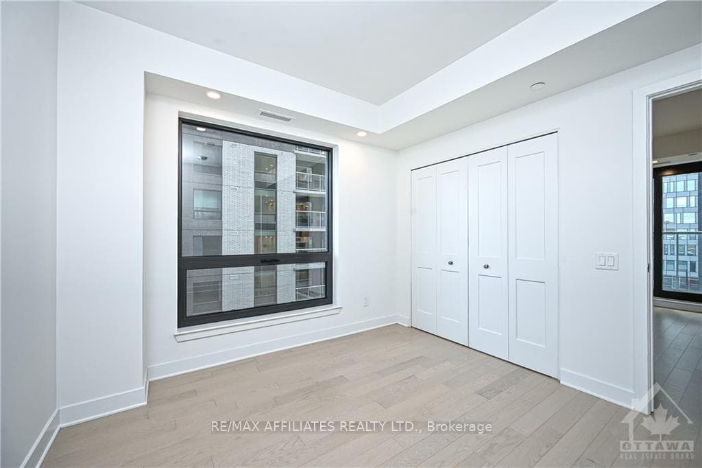 180 GEORGE Street Unit 508 photo 22