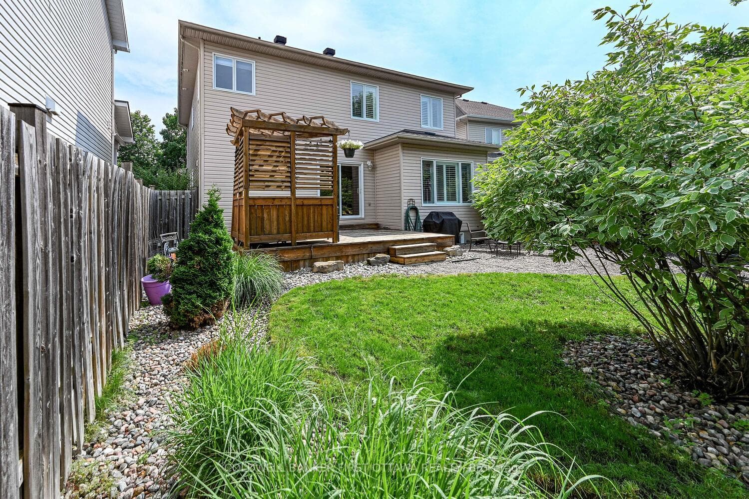105 Sirocco Crescent photo 49