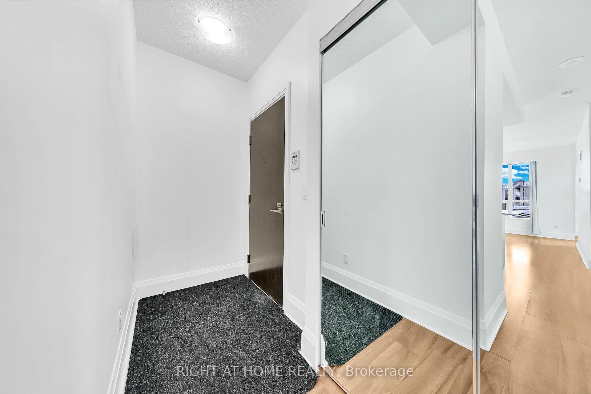 100 Harrison Garden Boulevard Unit 1618 photo 11
