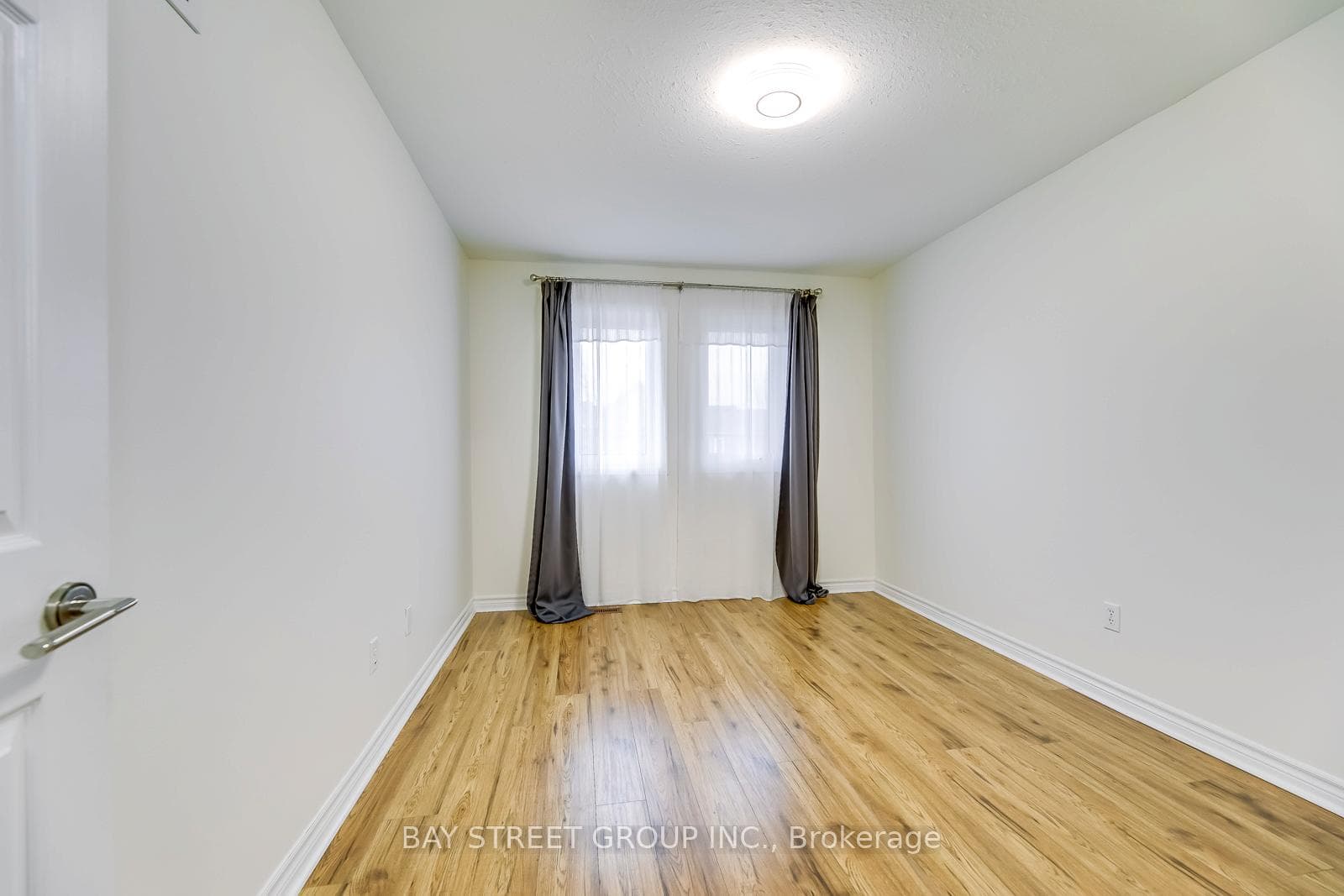 379 Rosegate Way photo 29