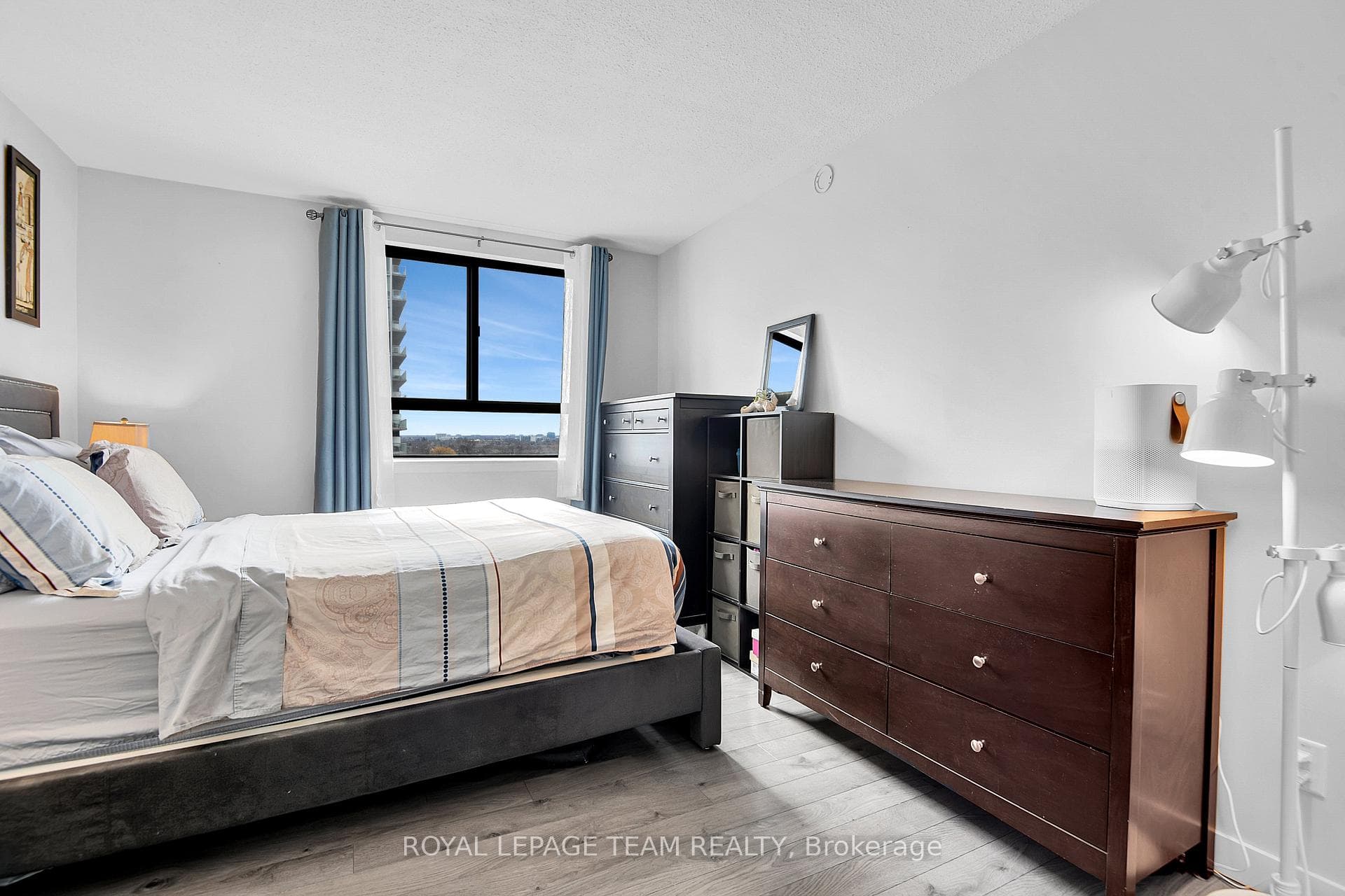 470 Laurier Avenue Unit 1407 photo 24